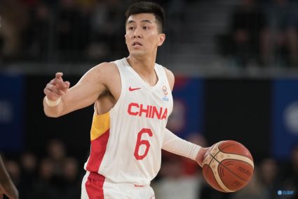 On men’s basketball, there is a 6-person candidate list outside the 18-person training list. Guo Allen Wu is listed in the list.