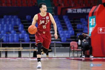 Zhejiang is the only second player! Wang Yibo 17 points 5 Boards 5 help & Cheng Shuai 14 points