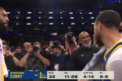 Curry hugged Zhan Mei and other opponents after the game, and hugged Han Di, the Lakers assistant.