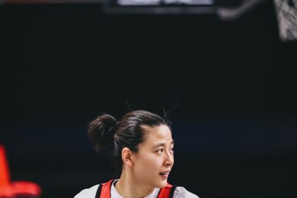 Wang Lili won the women’s three-person basketball MVP of Wuhan station! Pei Yue: it must be my Li