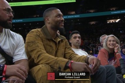 Is watching the game on the spot recruiting others or being recruited? Lillard: Ha ha, I have seen two games