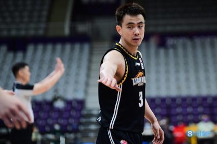 Liao media: Liao basket broke through the adversity and entered the finals Zhao Jiwei worked hard and worked hard