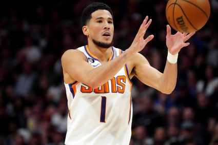 Booker talks about Paul’s injury: this is part of the playoffs. You need to control what you can control.