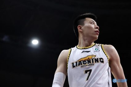 Zhang Zhenlin cut 20 + for two consecutive playoff games & the first time in his career, 4 steals and draws the highest personal playoff game.