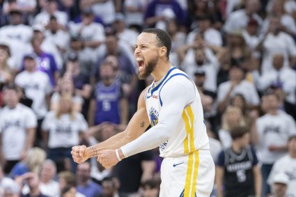 Curry cut at least 20 points for the 12th time in the playoffs 10 help 12 assists for his career the third highest in the playoffs