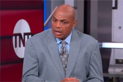 Law? Barkley: If you have a strong eyebrow, the Lakers will win tomorrow, but he is destined to play again.