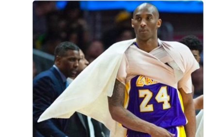 Tarzan show Kobe Photos: I have no championship without the 24th. Thank you, buddy