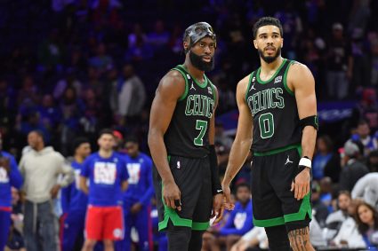 Avon Turner tweeted: The Celtics have already figured out the bottom of 76 people!