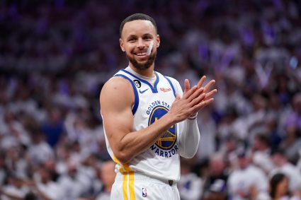 Evan Turner: Curry can always cope with any situation. I think Warriors win the Lakers in the second round.