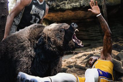 No Morant? No problem! No Mo bear repels the Lakers at home